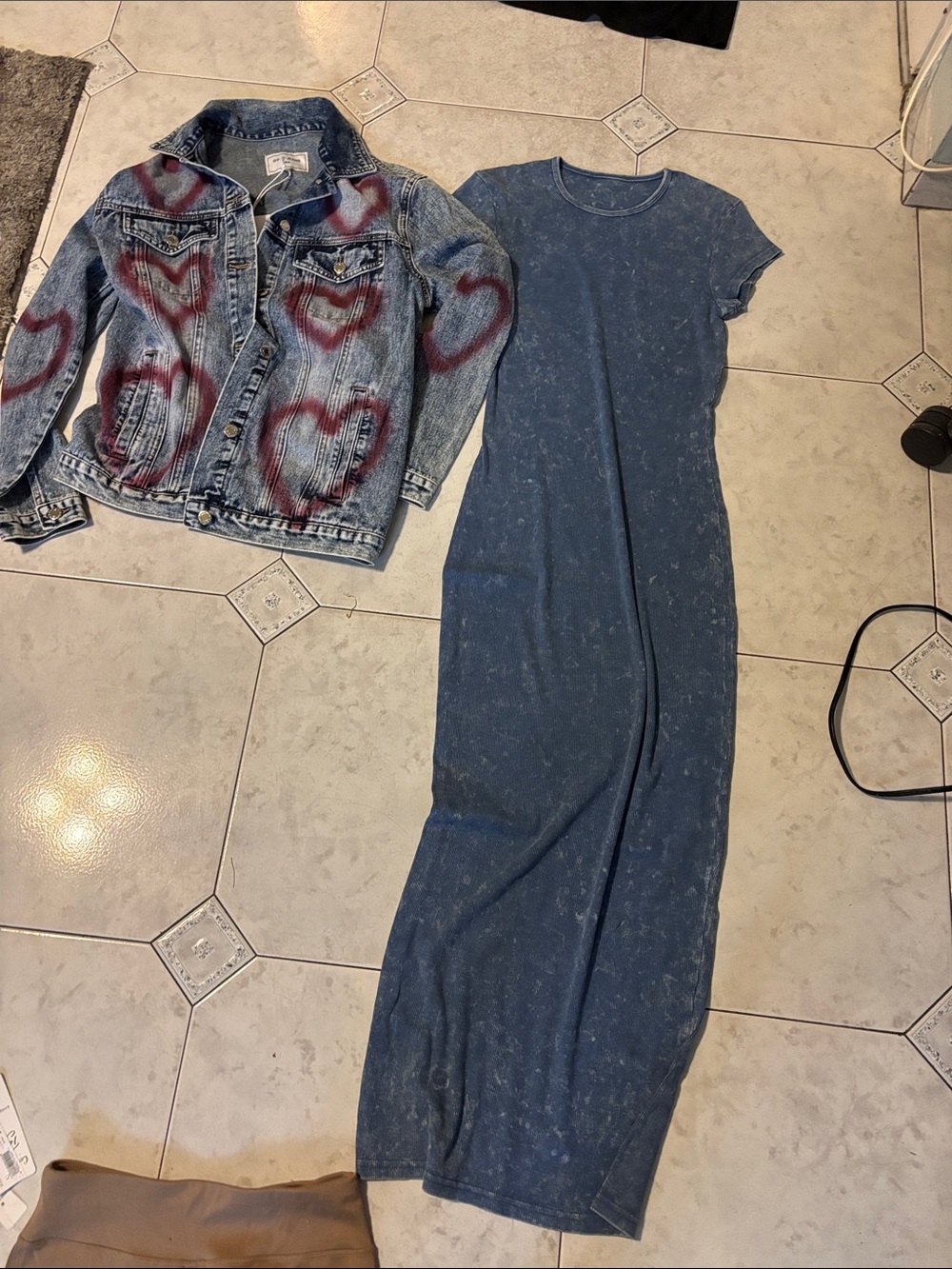 Blue Maxi T-Shirt Dress - Casual Everyday Style with GoGo jeans Jacket
